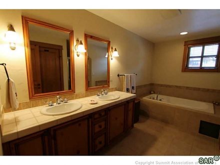 144 Beeler Pl photo 15
