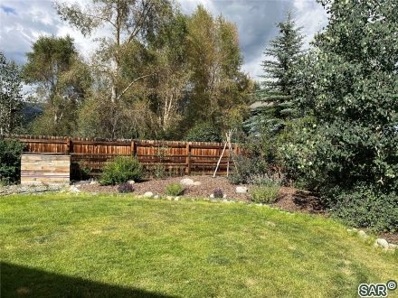 Townhome in Willowgrove Sub, Silverthorne, CO — photo 5 (MLS S377102)