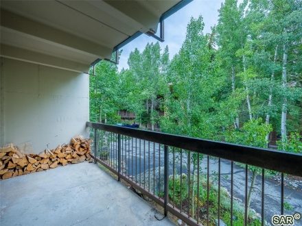 Condo in Ten Mile Island Condo, Frisco, CO — photo 5 (MLS S377113)