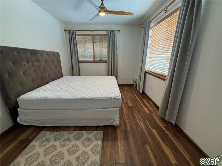 700 Lakepoint Dr photo 11