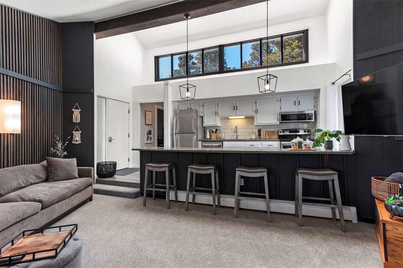 1127 Ski Hill Rd, Breckenridge, CO — main photo