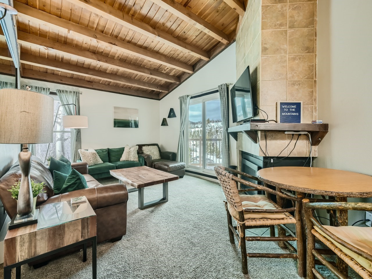 2400 Lodge Pole Cir, Silverthorne, CO — main photo