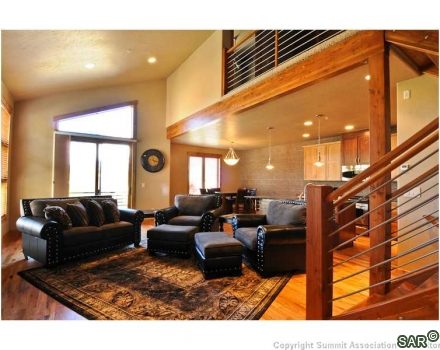 9 Laredo Dr photo 2