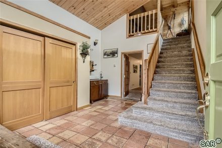 126 Vail Cir photo 5