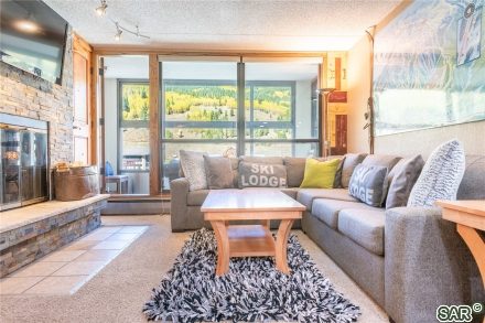 Condo in Mountain Plaza Condo, Copper Mountain, CO — photo 4 (MLS S377237)
