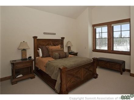 218 Caravelle Drive photo 12