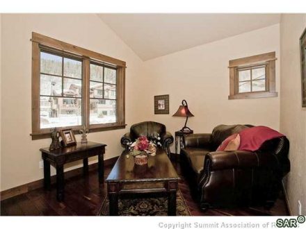 218 Caravelle Drive photo 13