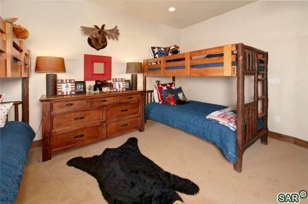 214 Caravelle Drive photo 20