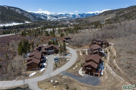 214 Caravelle Drive photo 27