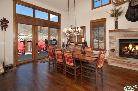 214 Caravelle Drive photo 7