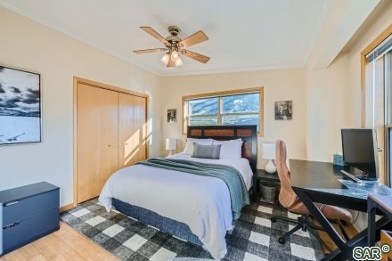 151 Elizabeth Cir photo 23