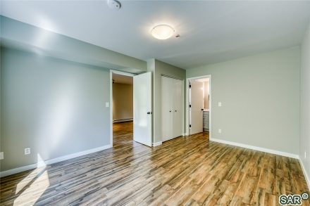 400 W Main St photo 18