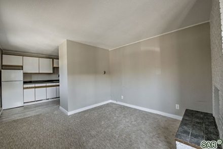 214 N Main St photo 7