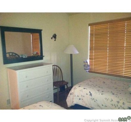 152 Golf Course Dr photo 18