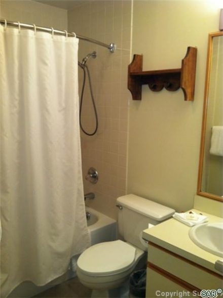 152 Golf Course Dr photo 19