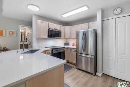 1515 Point Dr photo 13
