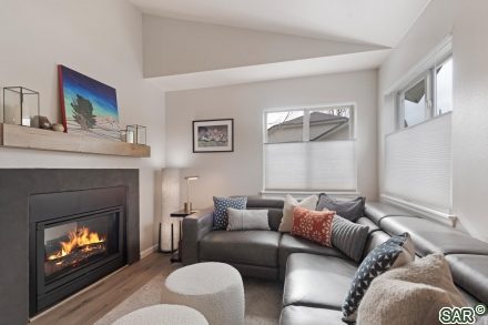 1515 Point Dr photo 5