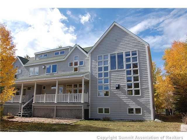 Duplex in Lakepoint At Frisco Sub, Frisco, CO — photo 1 (MLS S377974)