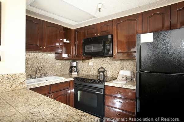 Condo in Hotel Breckenridge, Breckenridge, CO — photo 1 (MLS S380012)