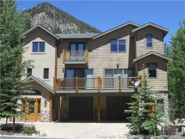 Duplex in Creek At Frisco, Frisco, CO — photo 1 (MLS S380420)