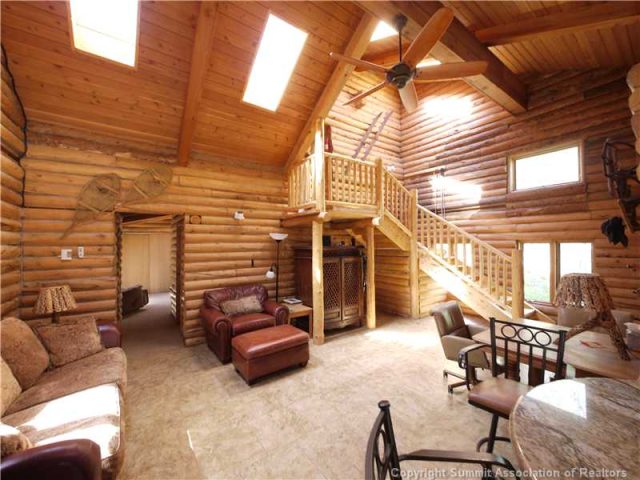 Home in Meadowbrook Acres Sub, Silverthorne, CO — photo 1 (MLS S381075)