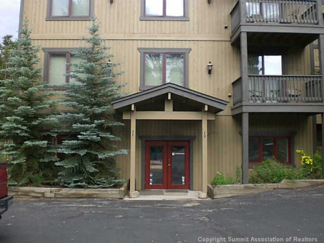  in Ten Mile Suites Condo, Breckenridge, CO — photo 1 (MLS S385204)