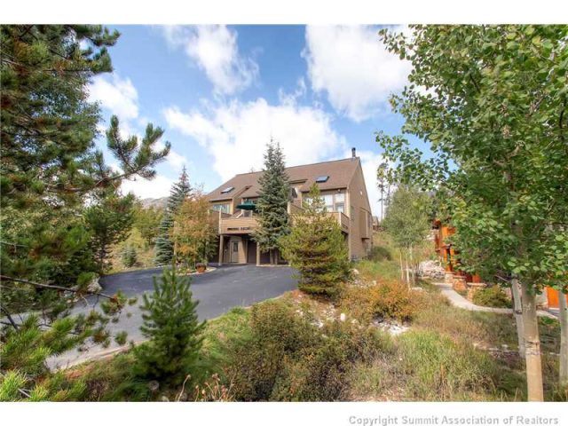Duplex in Belford Street Townhomes Phase 2, Frisco, CO — photo 1 (MLS S385814)