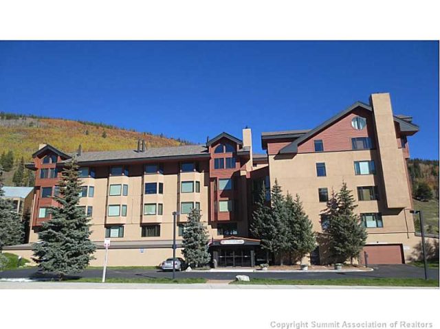Condo in Telemark Lodge Condo, Copper Mountain, CO — photo 1 (MLS S386403)