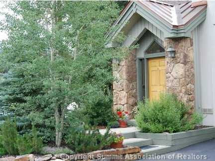 Townhome in Highlander Townhomes, Breckenridge, CO — photo 1 (MLS S386751)