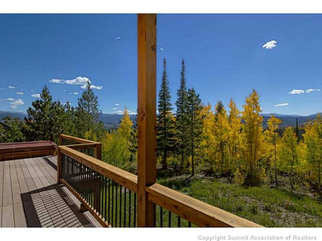 Home in Estate At Wildernest Sub, Silverthorne, CO — photo 1 (MLS S389728)