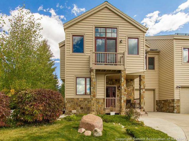 Duplex in Lakepoint At Frisco Sub, Frisco, CO — photo 1 (MLS S389731)