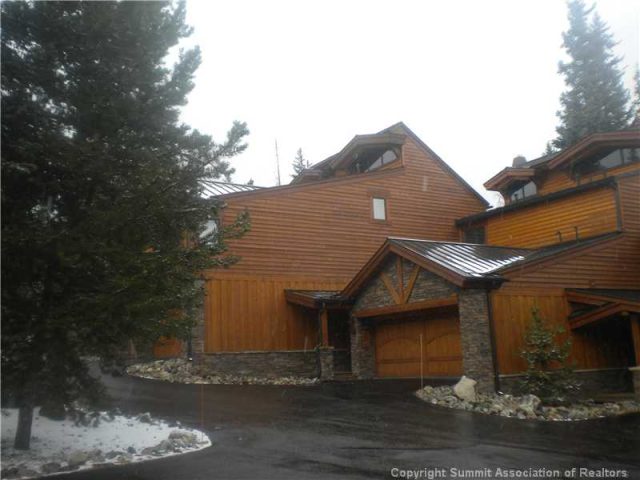 Townhome in Tyra Summit Condo, Breckenridge, CO — photo 1 (MLS S390042)