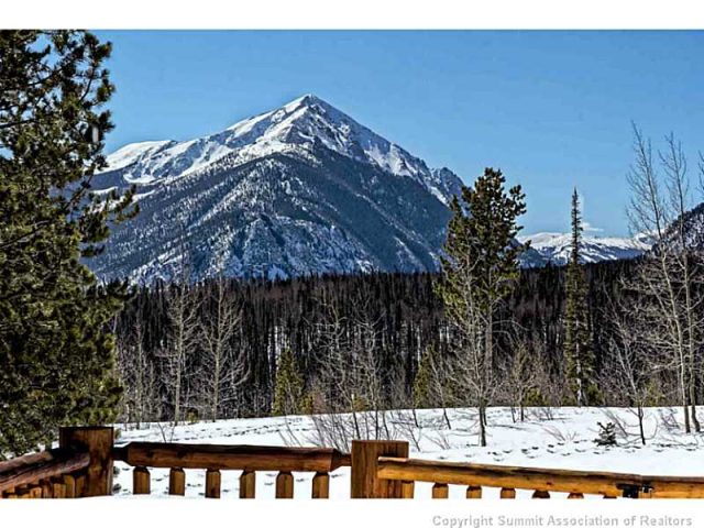 Home in Estate At Wildernest Sub, Silverthorne, CO — photo 1 (MLS S390873)