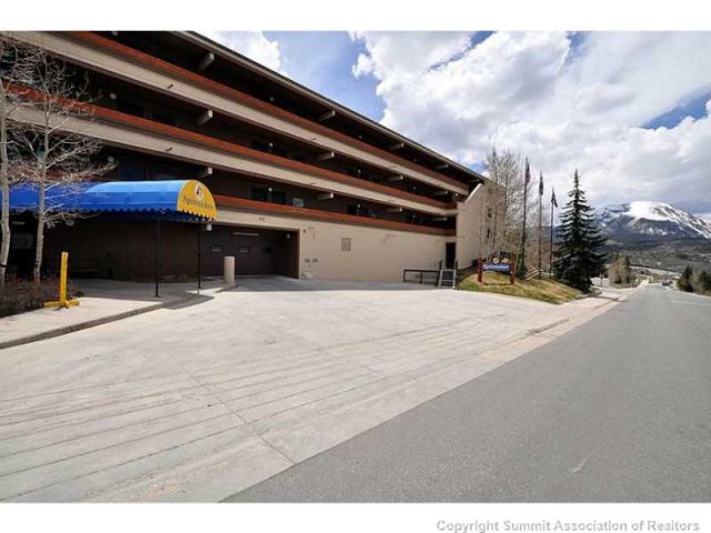 Condo in Spinnaker At Lake Dillon Condo, Dillon, CO — photo 1 (MLS S392663)