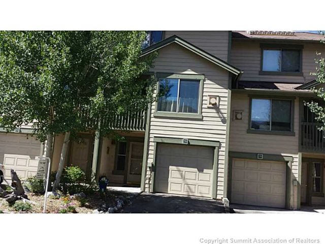 Condo in Hideaway Townhouses Sub, Silverthorne, CO — photo 1 (MLS S393044)
