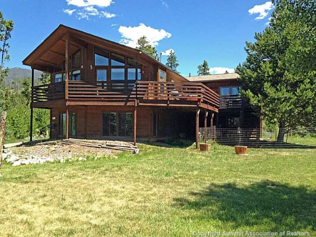 Home in Tanglewood Village Sub, Silverthorne, CO — photo 1 (MLS S393199)