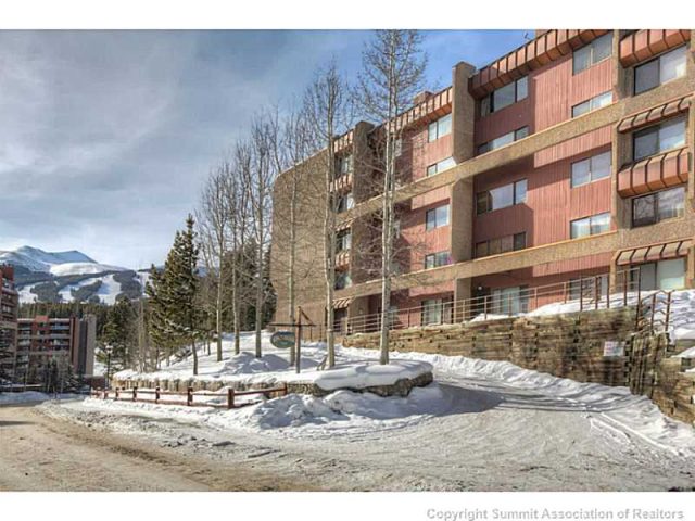 Condo in Kings Ridge Condominiums, Breckenridge, CO — photo 1 (MLS S394323)