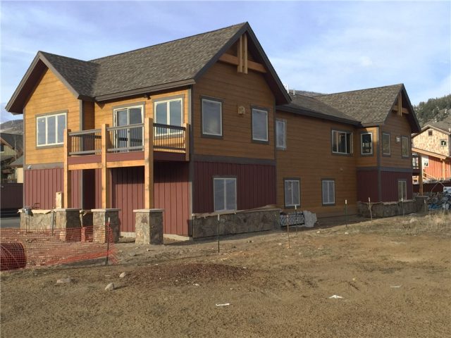 Duplex in Rainbow Run, Silverthorne, CO — photo 1 (MLS S394931)