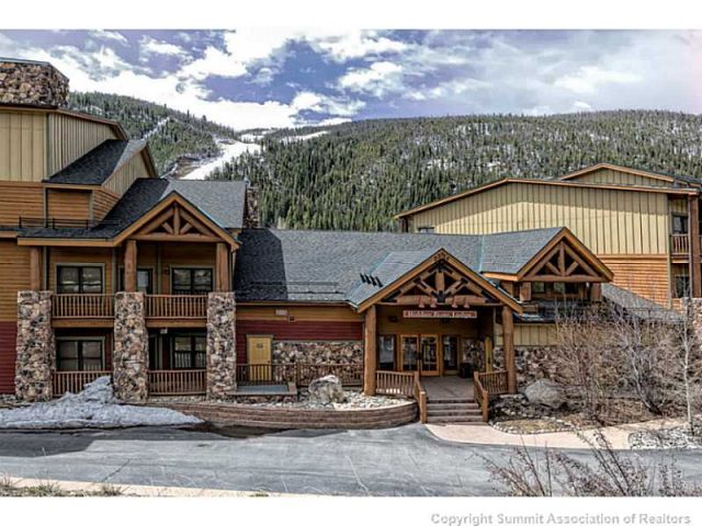 Condo in Hidden River Lodge Condo, Keystone, CO — photo 1 (MLS S394966)