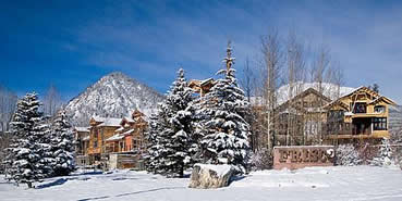 Marina Park Condominiums Luxury Homes in Frisco 