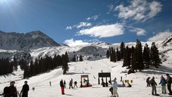 arapahoe basin closing day Colorado date