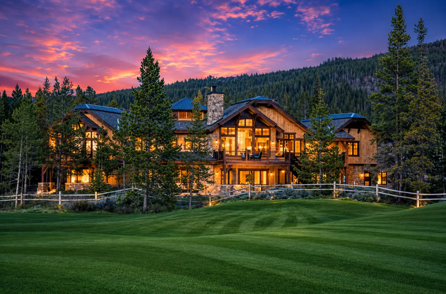 Highlands at Breckenridge neighborhood Luxury homes in Highlands at Breckenridge overlooking the golf course